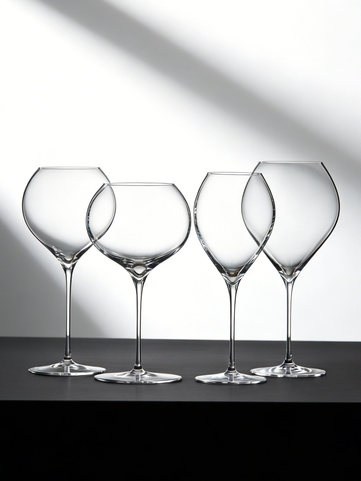 Solid Color Handcrafted Crystal Glass Elegant Drinking Goblet